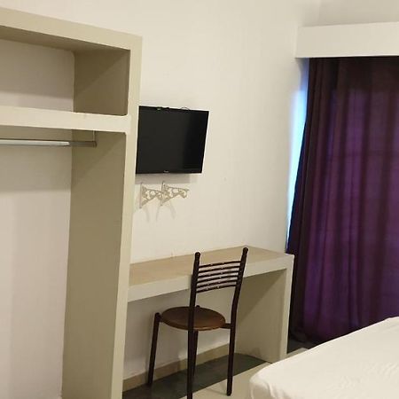 Hotel Privilege Bir El Djir Εξωτερικό φωτογραφία