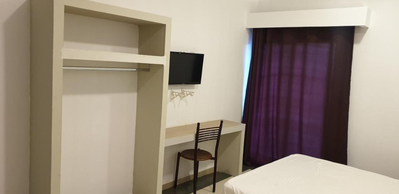 Hotel Privilege Bir El Djir Εξωτερικό φωτογραφία
