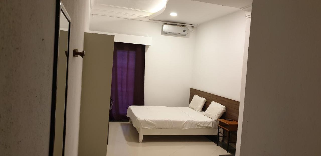 Hotel Privilege Bir El Djir Εξωτερικό φωτογραφία
