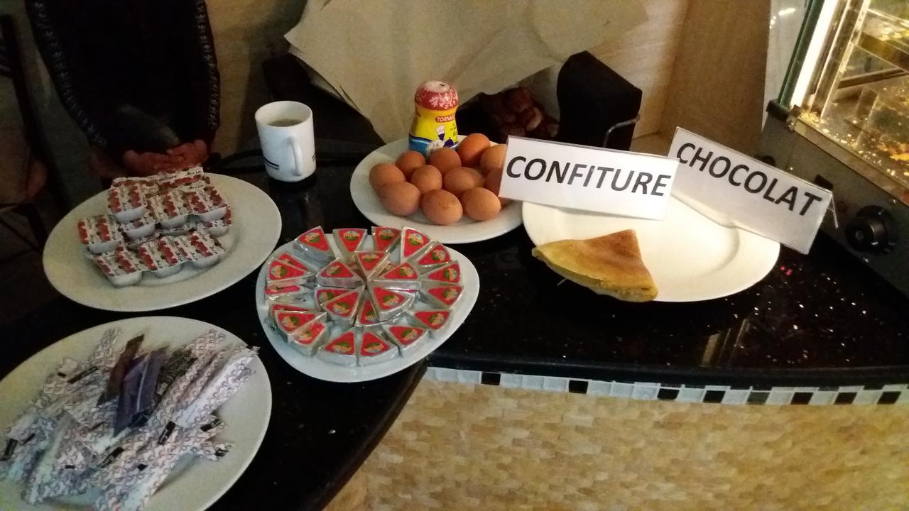 Hotel Privilege Bir El Djir Εξωτερικό φωτογραφία